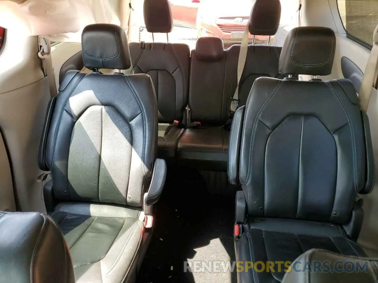 10 fotografías del automóvil dañado 2C4RC1BG3MR528173 CHRYSLER PACIFICA 2021