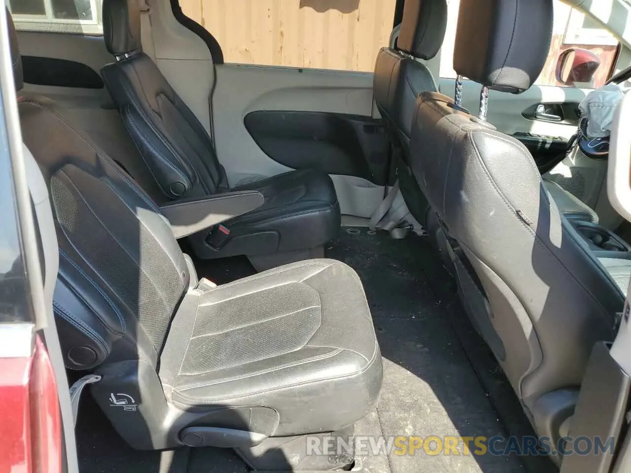 12 fotografías del automóvil dañado 2C4RC1BG3MR528173 CHRYSLER PACIFICA 2021