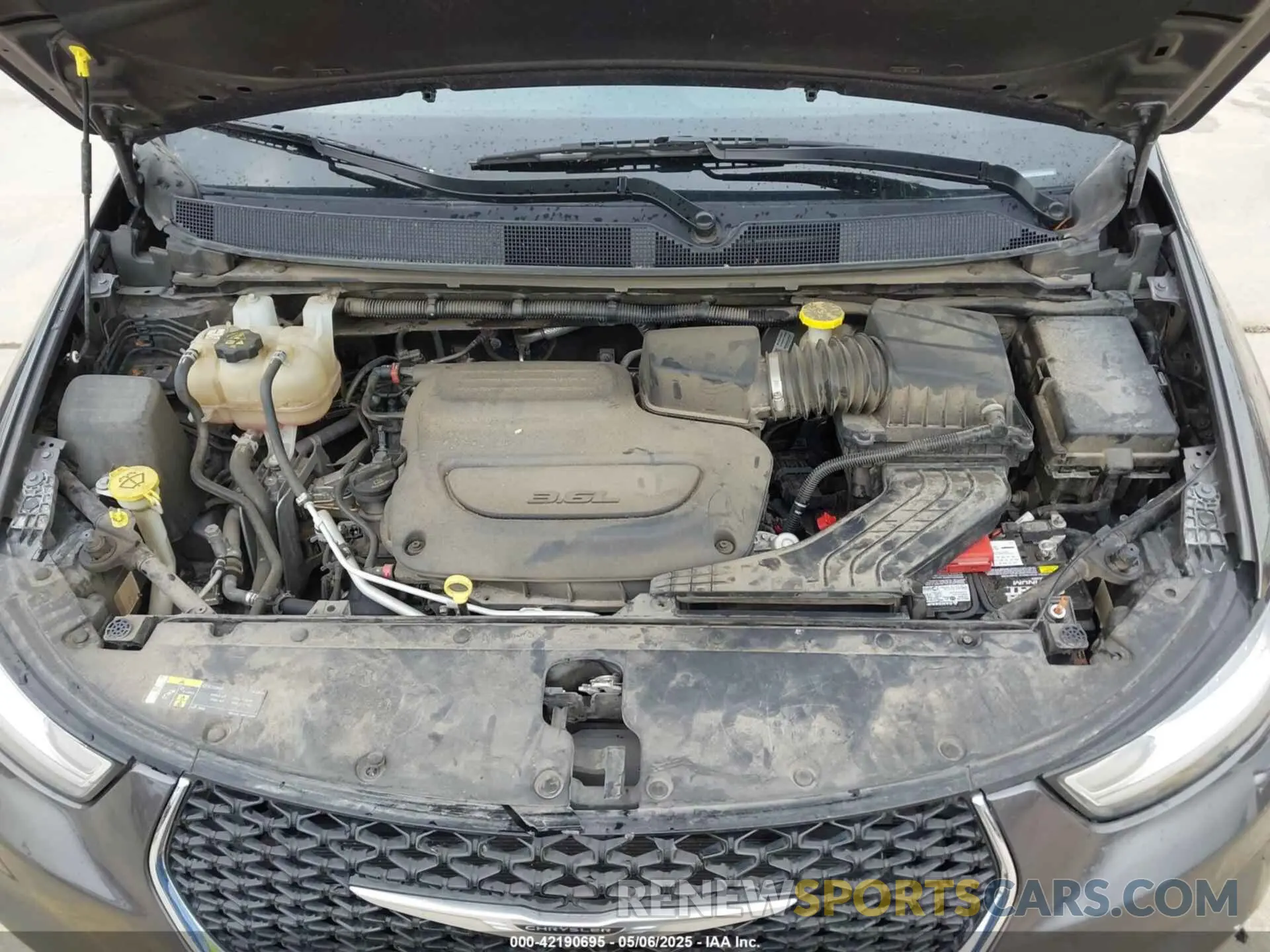 10 fotografías del automóvil dañado 2C4RC1BG3MR574439 CHRYSLER PACIFICA 2021
