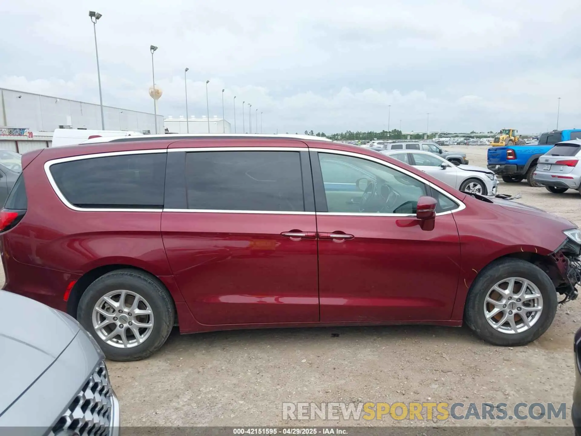 14 fotografías del automóvil dañado 2C4RC1BG3MR575154 CHRYSLER PACIFICA 2021