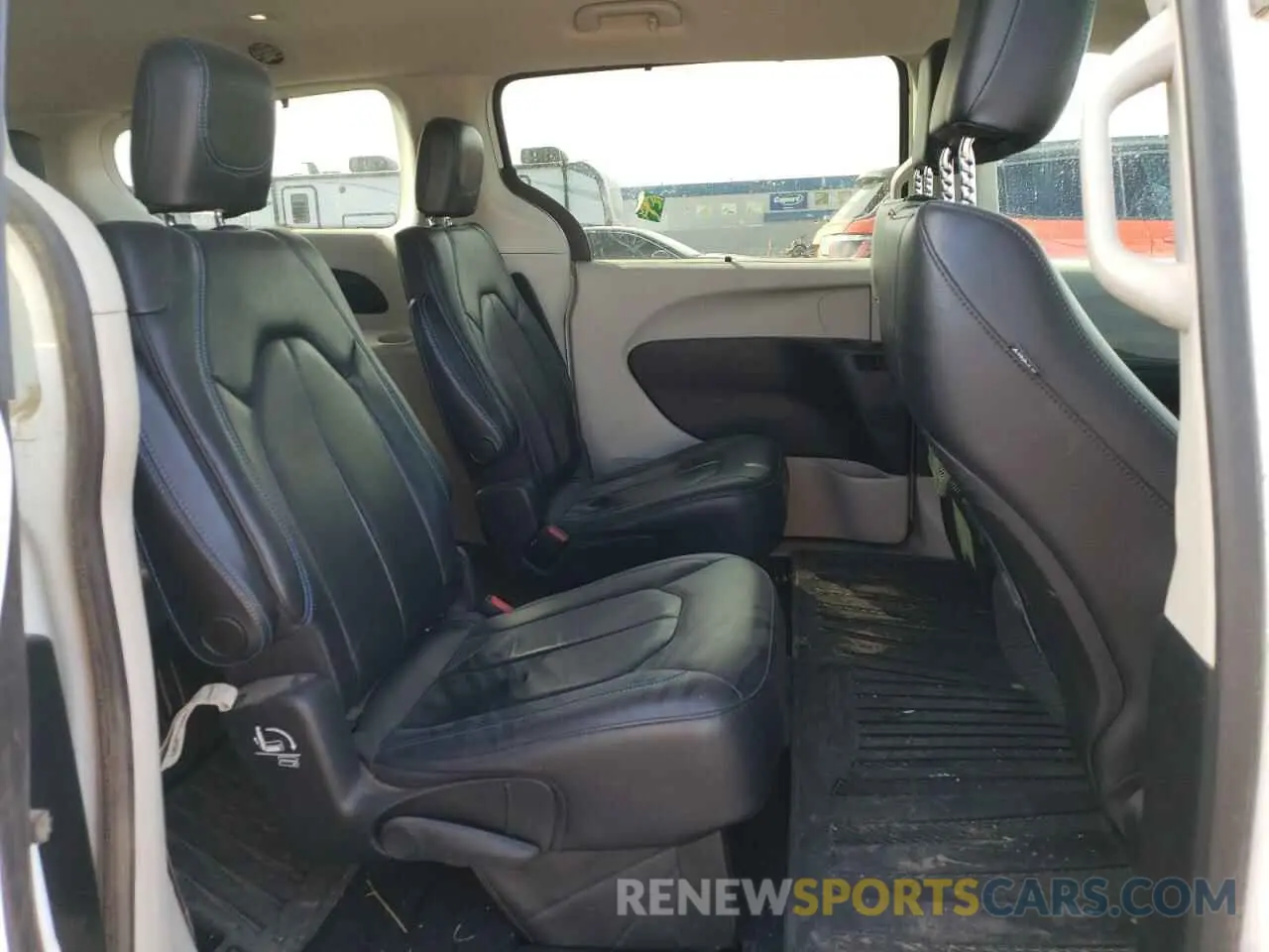 11 fotografías del automóvil dañado 2C4RC1BG4MR520194 CHRYSLER PACIFICA 2021