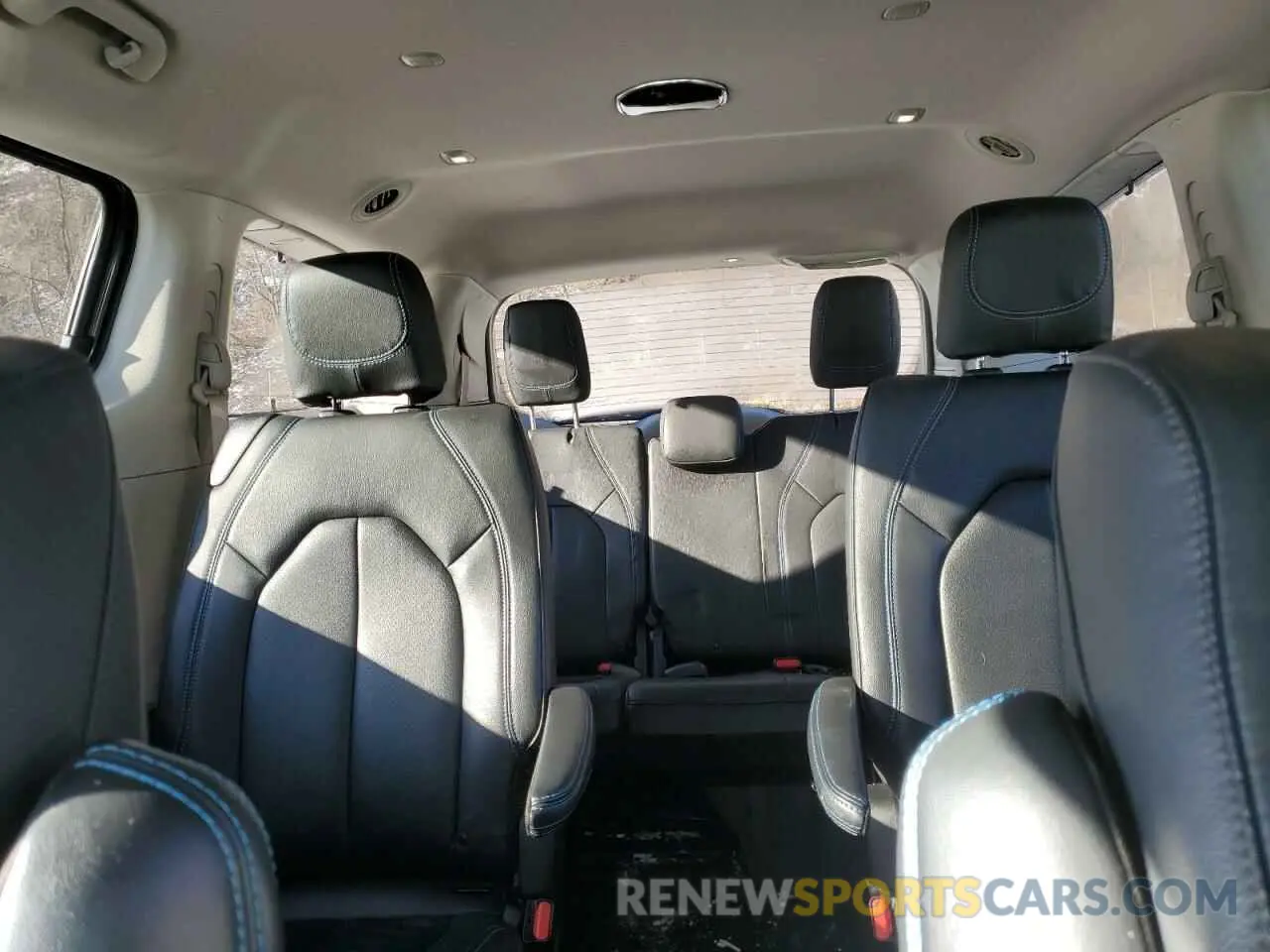 10 fotografías del automóvil dañado 2C4RC1BG4MR579519 CHRYSLER PACIFICA 2021