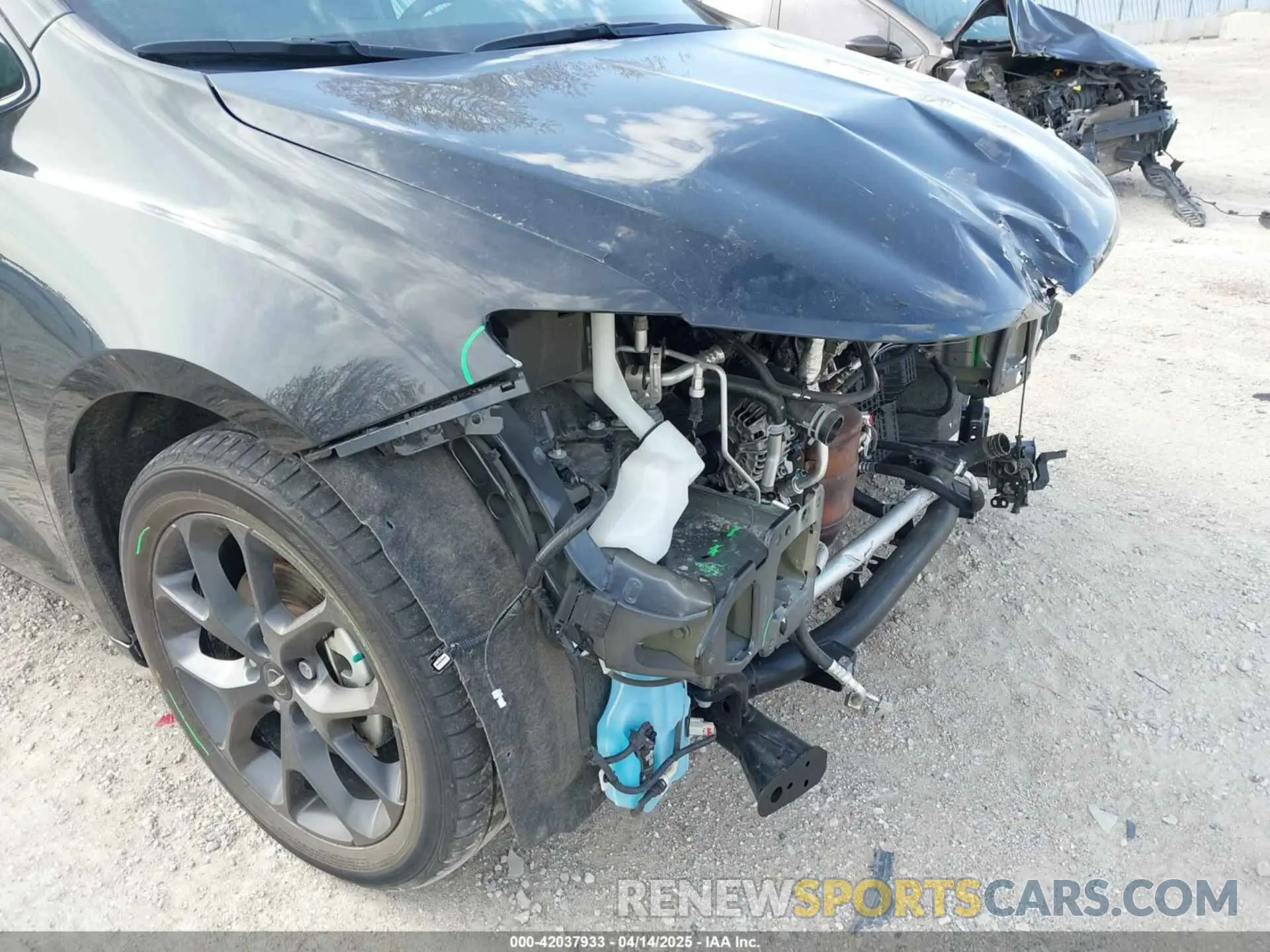 19 fotografías del automóvil dañado 2C4RC1BG5MR559795 CHRYSLER PACIFICA 2021