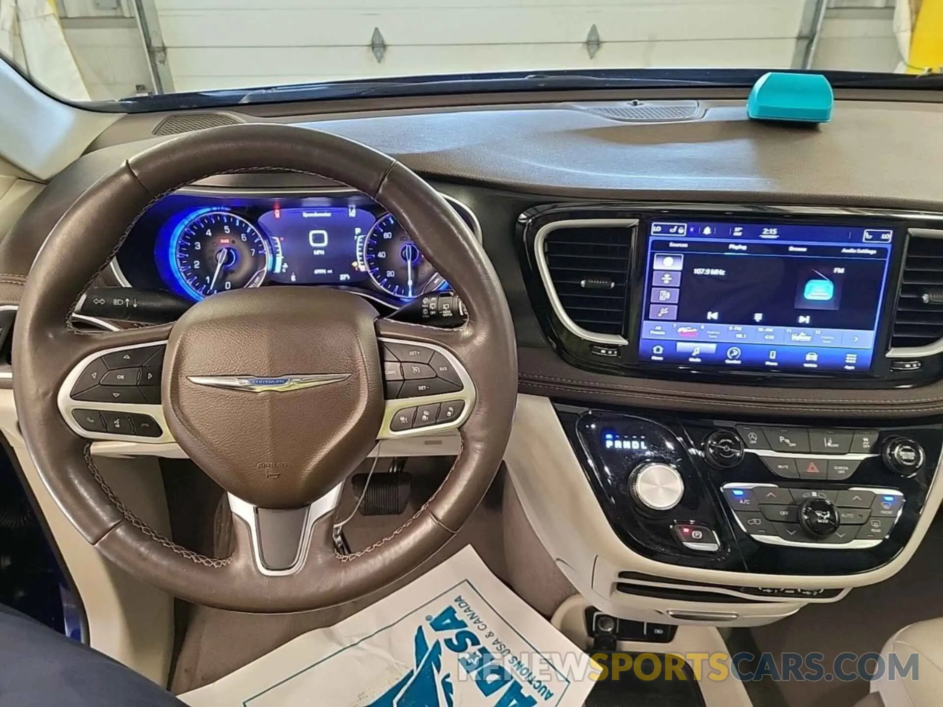 4 fotografías del automóvil dañado 2C4RC1BG7MR588165 CHRYSLER PACIFICA 2021