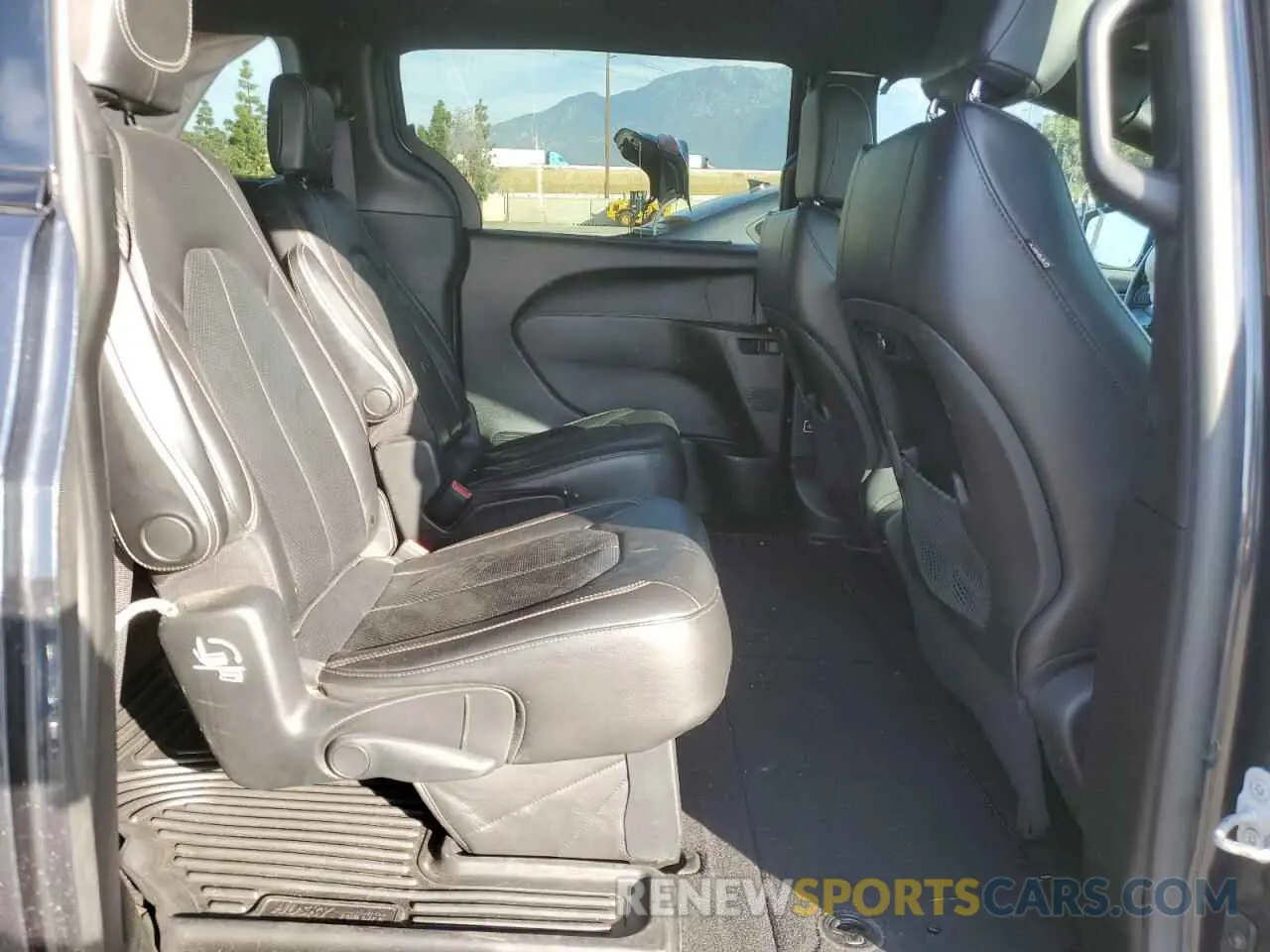 11 fotografías del automóvil dañado 2C4RC1BG9MR534916 CHRYSLER PACIFICA 2021