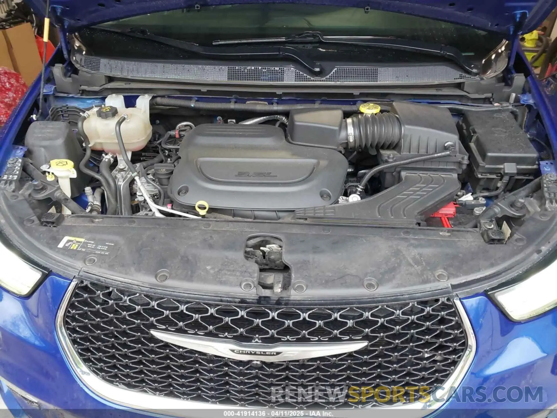 10 fotografías del automóvil dañado 2C4RC1BGXMR503108 CHRYSLER PACIFICA 2021
