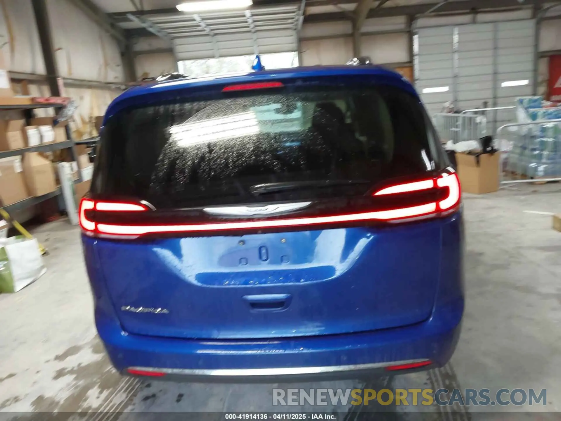 16 fotografías del automóvil dañado 2C4RC1BGXMR503108 CHRYSLER PACIFICA 2021
