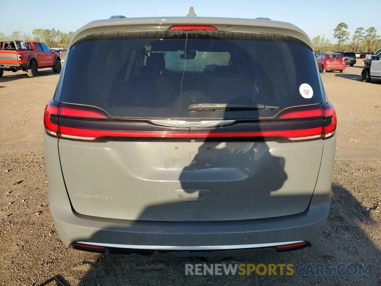 6 fotografías del automóvil dañado 2C4RC1BGXMR533340 CHRYSLER PACIFICA 2021