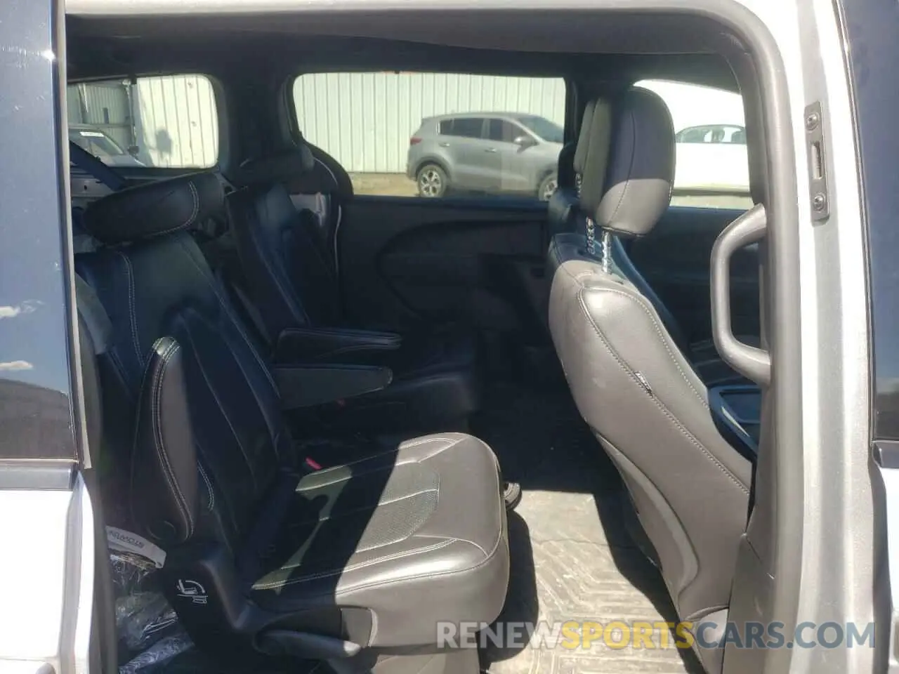 11 fotografías del automóvil dañado 2C4RC1BGXMR591268 CHRYSLER PACIFICA 2021