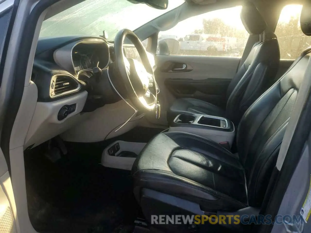 7 fotografías del automóvil dañado 2C4RC1BGXMR592176 CHRYSLER PACIFICA 2021