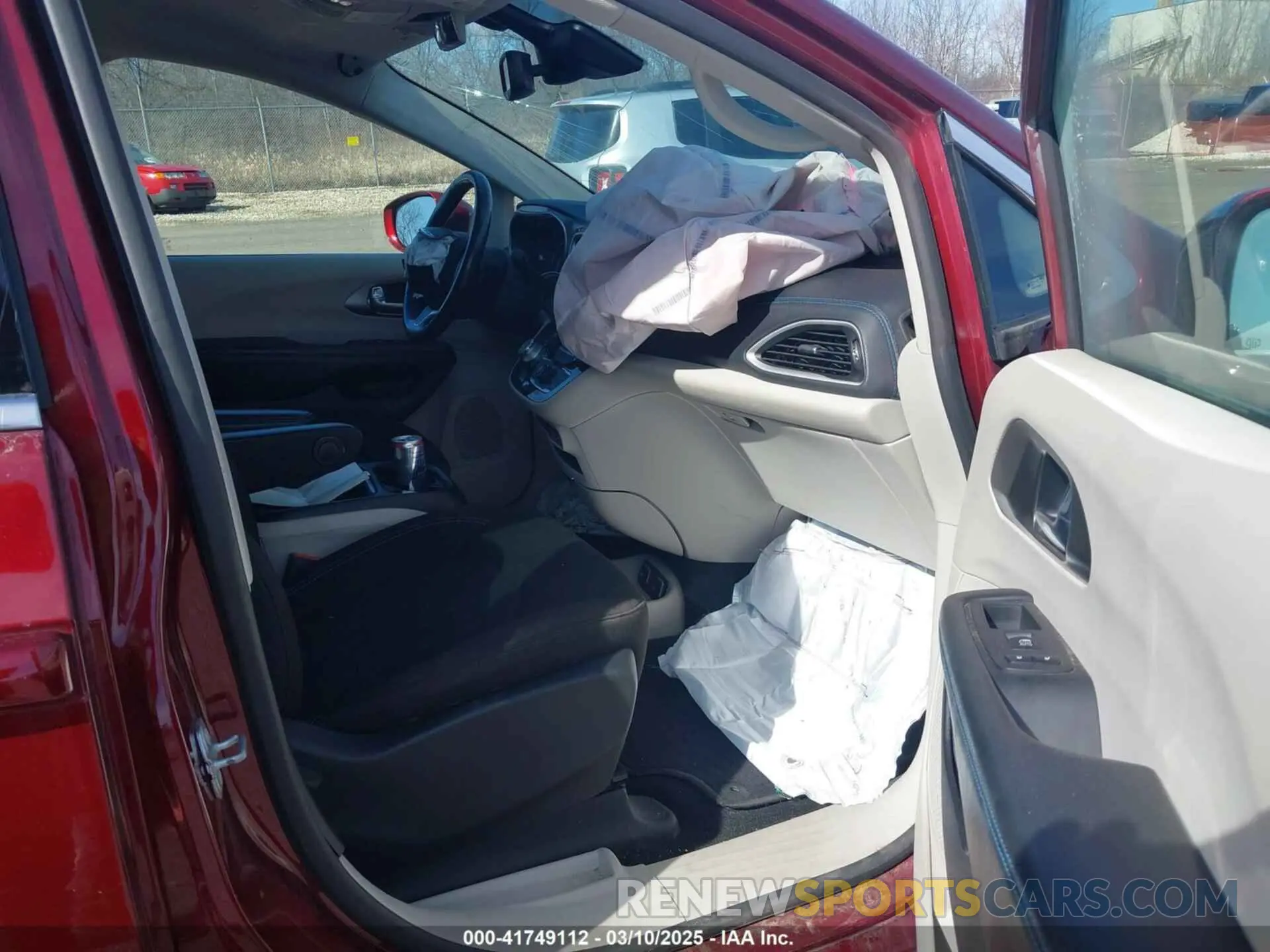 5 fotografías del automóvil dañado 2C4RC1FG0MR598644 CHRYSLER PACIFICA 2021