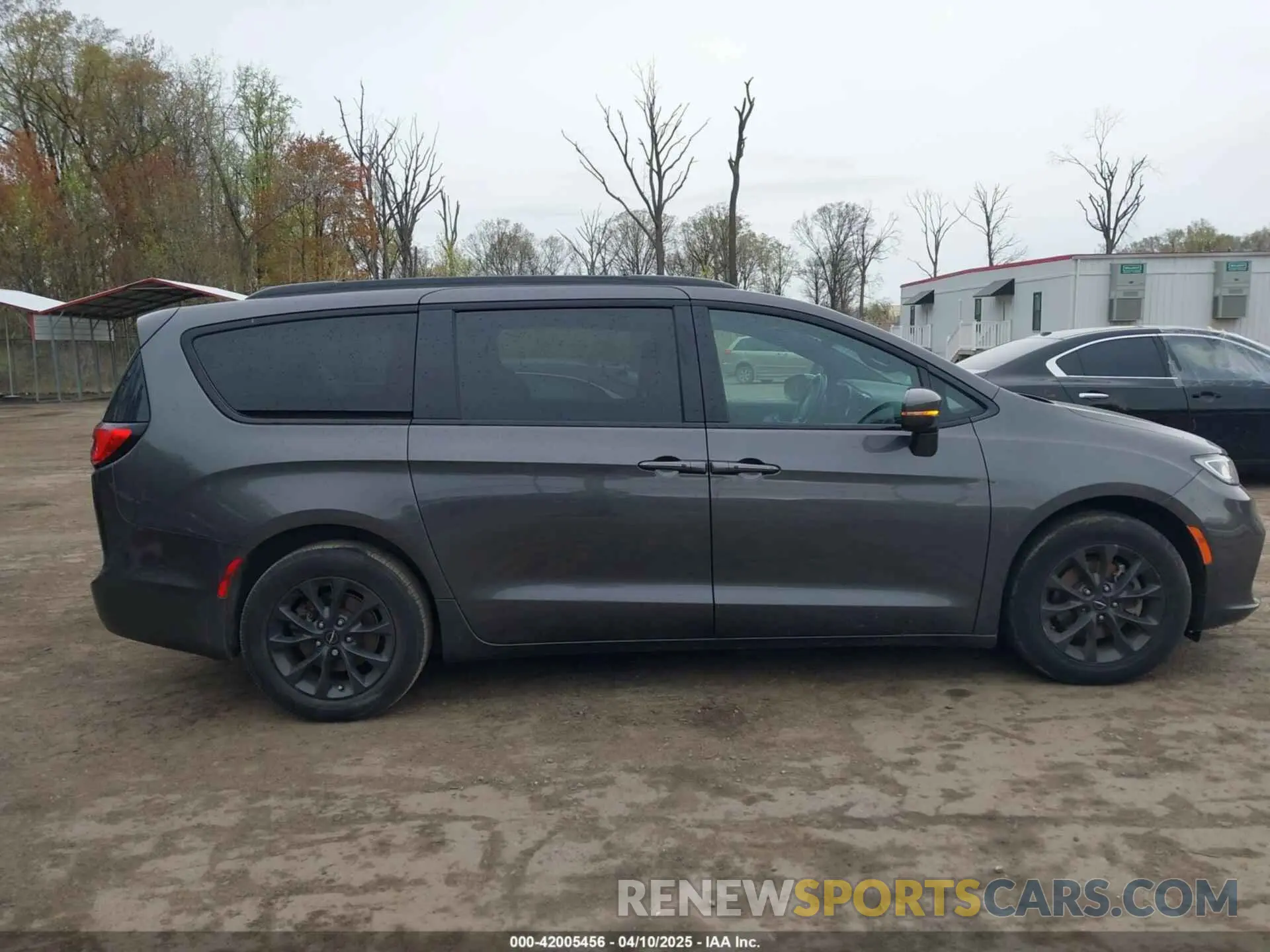 12 fotografías del automóvil dañado 2C4RC1FG4MR501123 CHRYSLER PACIFICA 2021