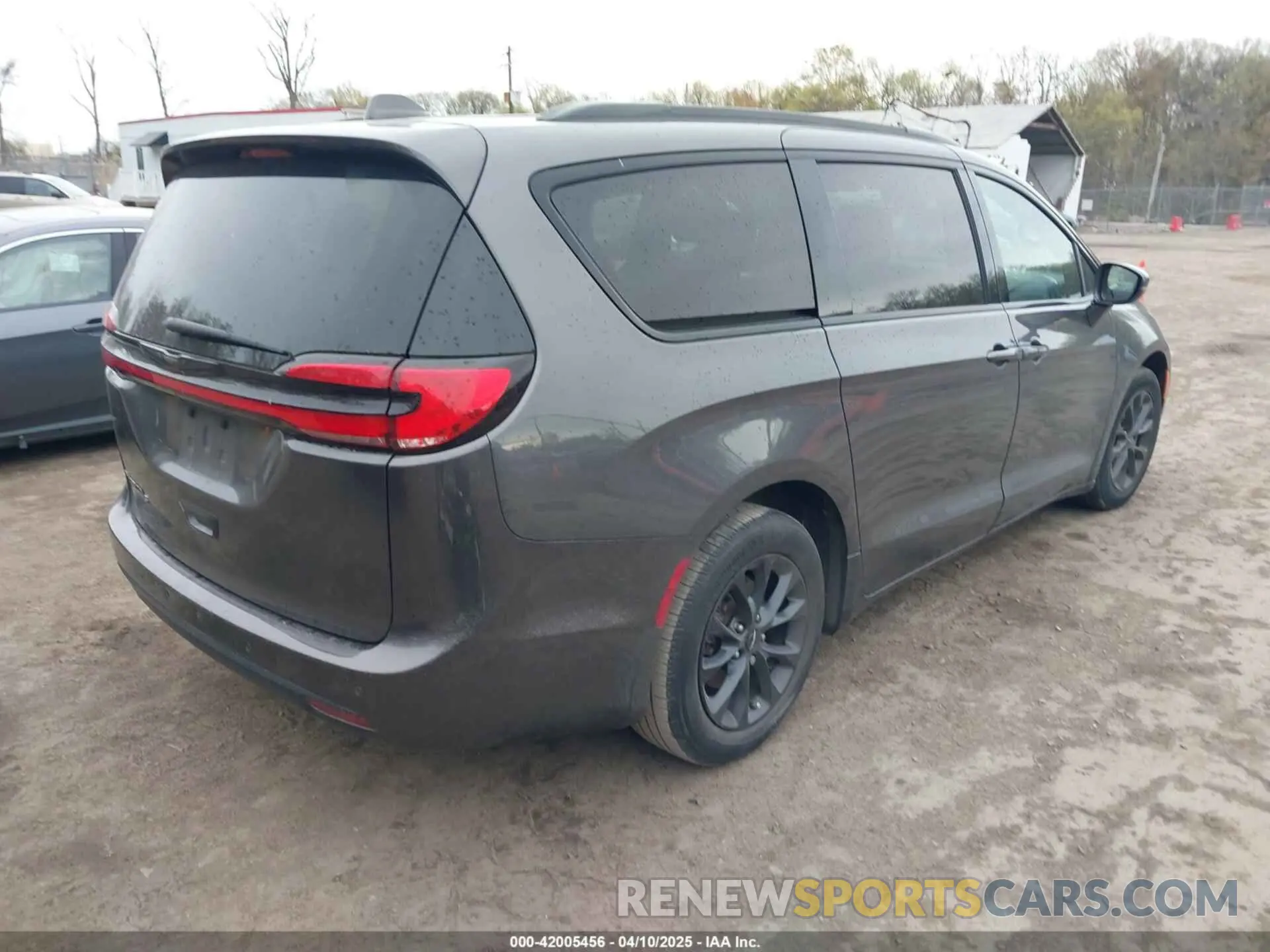 4 fotografías del automóvil dañado 2C4RC1FG4MR501123 CHRYSLER PACIFICA 2021
