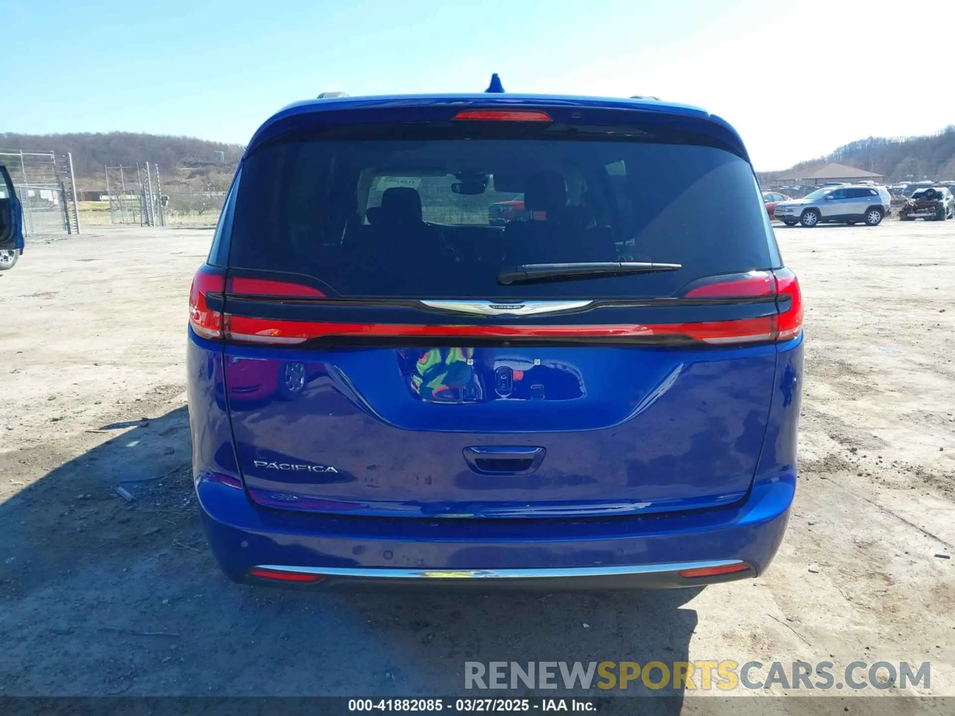 17 fotografías del automóvil dañado 2C4RC1FG5MR511546 CHRYSLER PACIFICA 2021