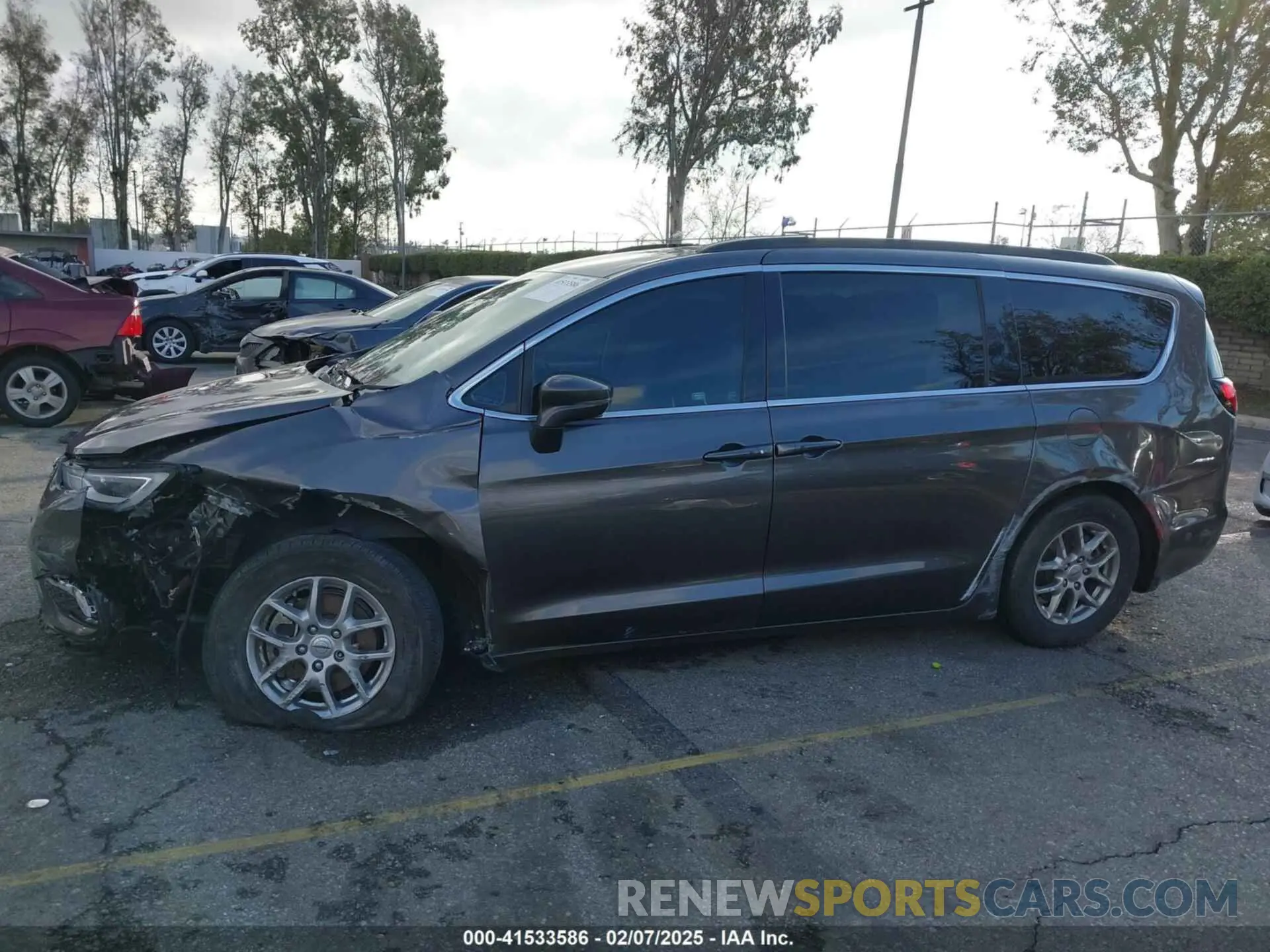 14 fotografías del automóvil dañado 2C4RC1FG5MR519453 CHRYSLER PACIFICA 2021