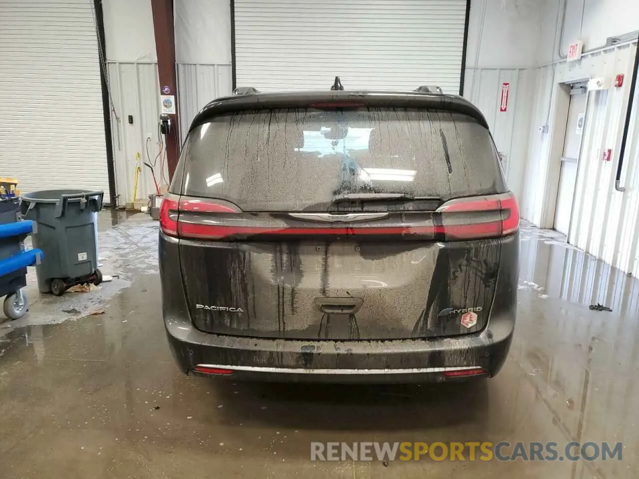 6 fotografías del automóvil dañado 2C4RC1L72MR577010 CHRYSLER PACIFICA 2021