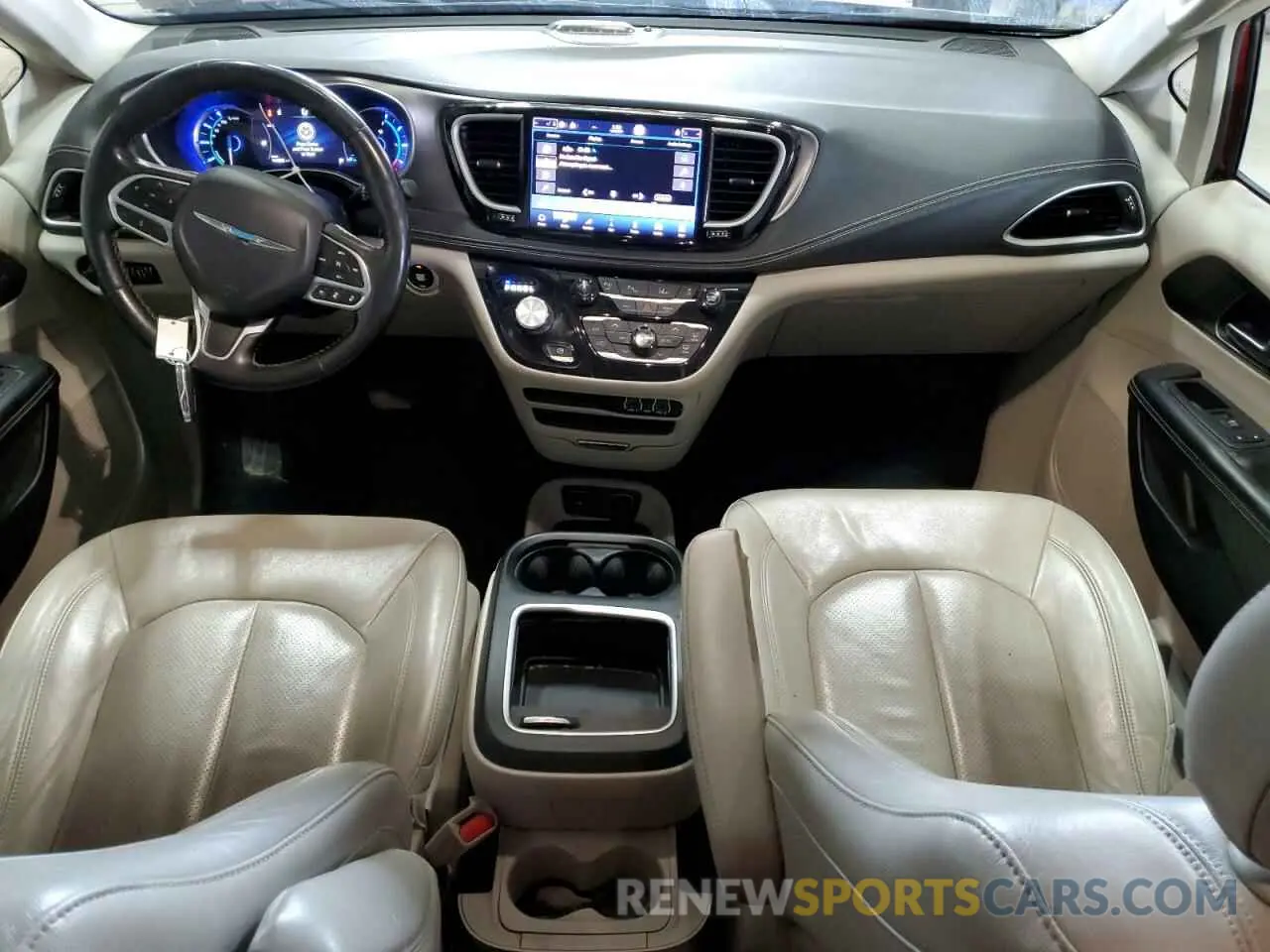 8 fotografías del automóvil dañado 2C4RC1L77MR596250 CHRYSLER PACIFICA 2021
