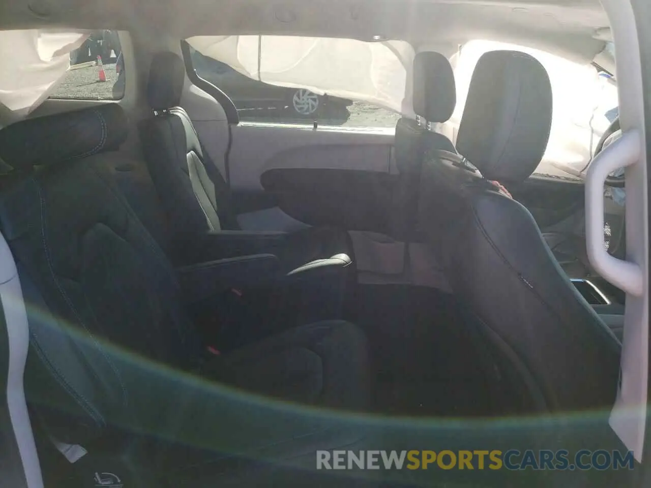 11 fotografías del automóvil dañado 2C4RC3BG9MR502303 CHRYSLER PACIFICA 2021