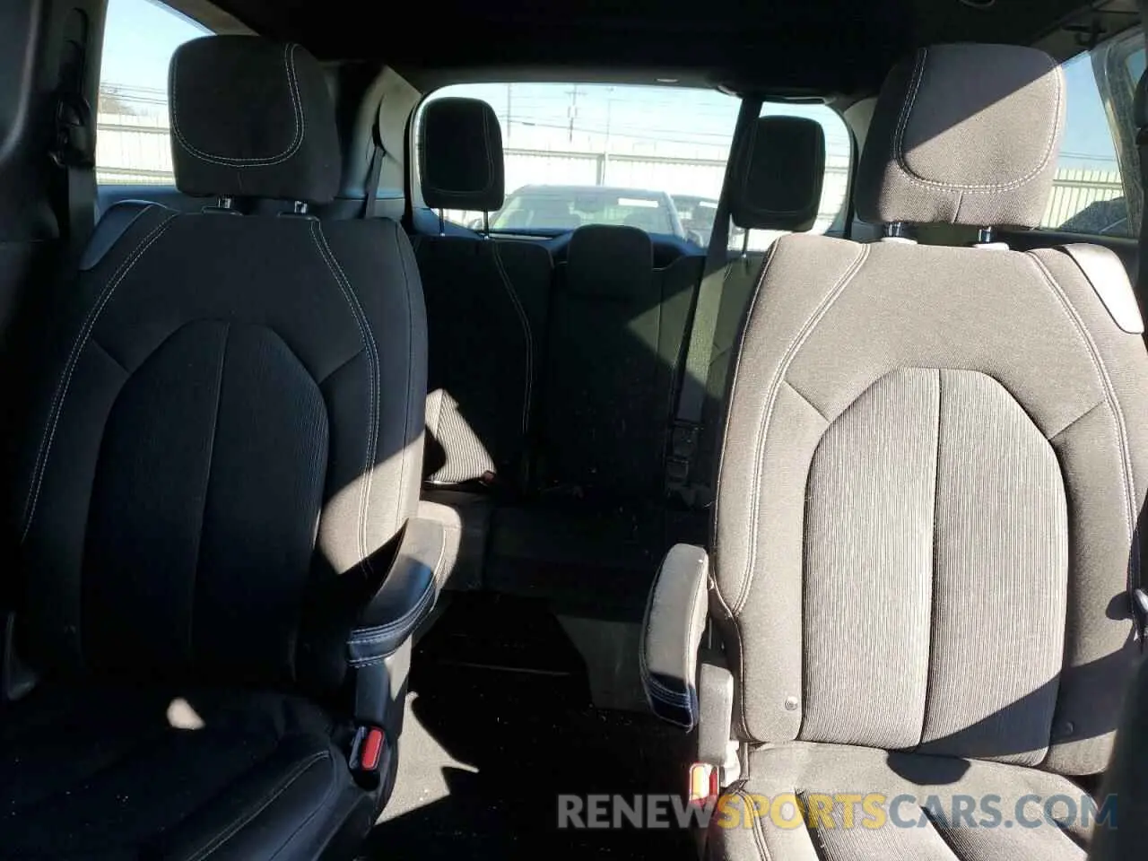 9 fotografías del automóvil dañado 2C4RC3FG3MR537414 CHRYSLER PACIFICA 2021