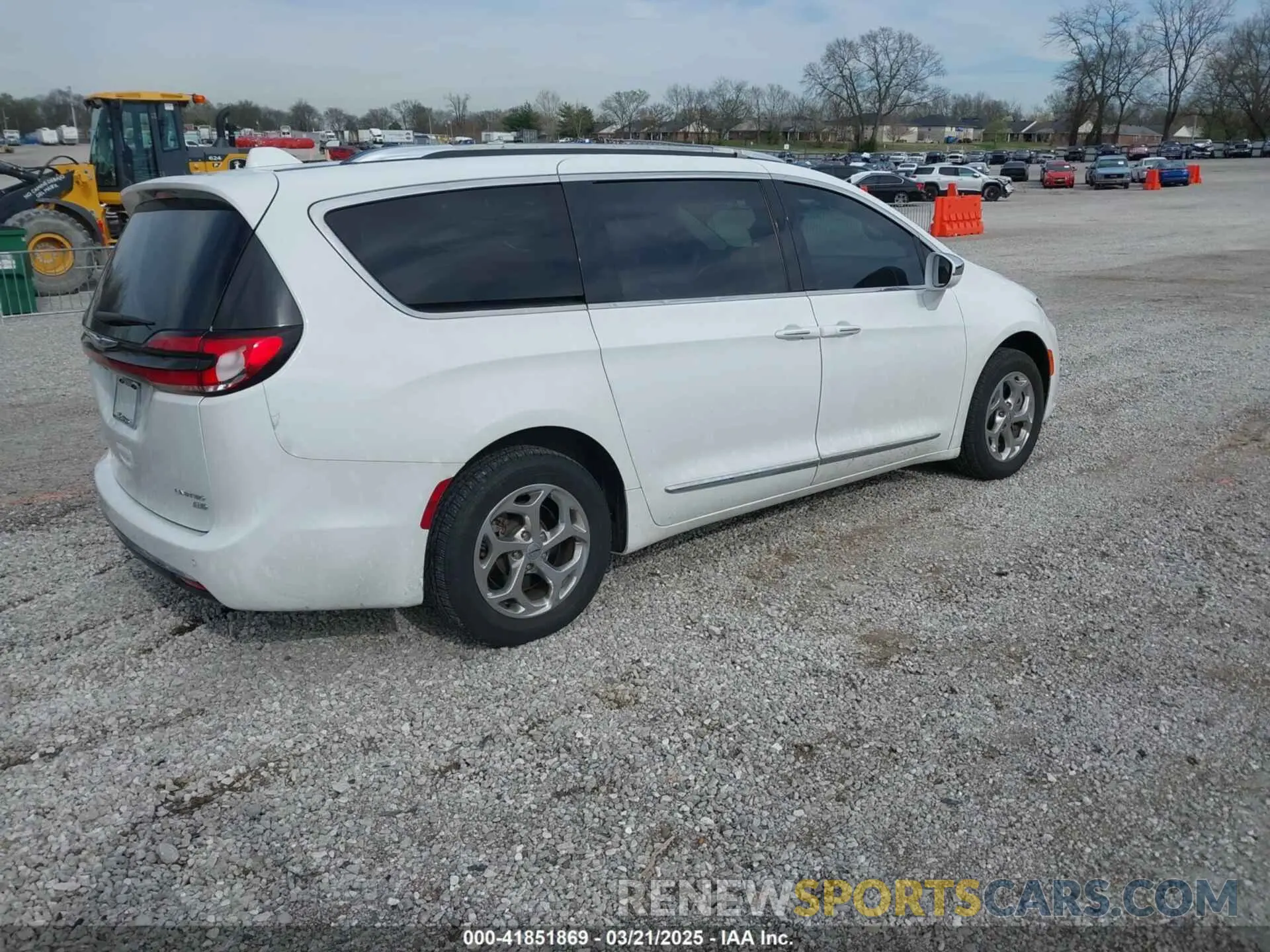 4 fotografías del automóvil dañado 2C4RC3GG2MR536964 CHRYSLER PACIFICA 2021