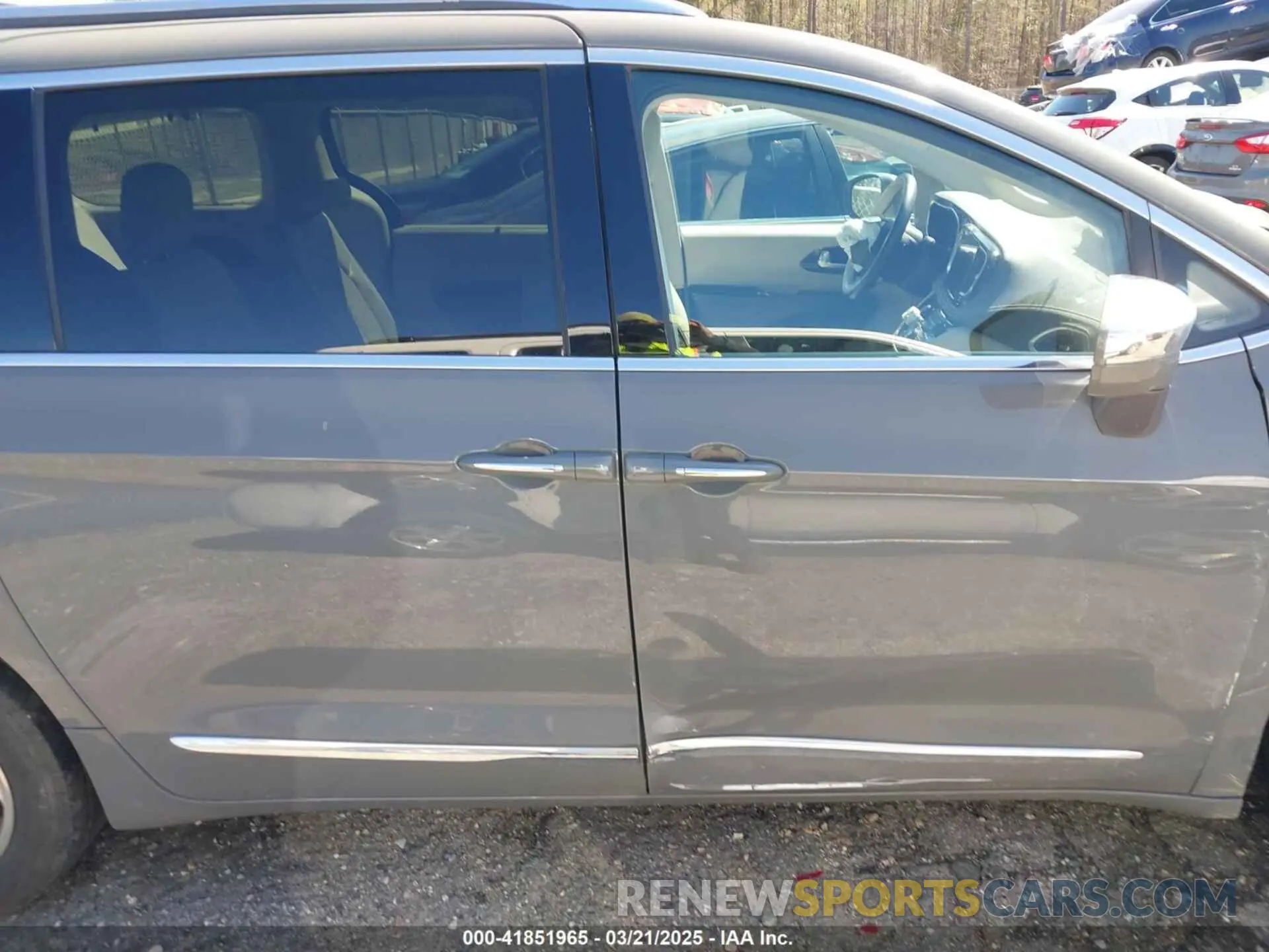 13 fotografías del automóvil dañado 2C4RC3GG3MR541011 CHRYSLER PACIFICA 2021