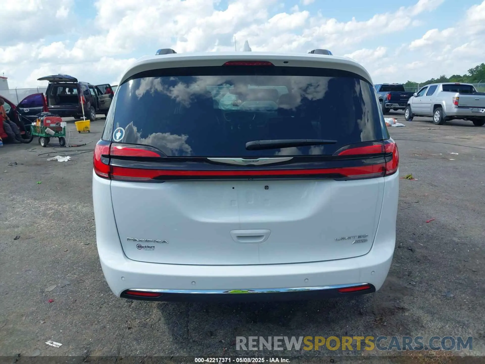 16 fotografías del automóvil dañado 2C4RC3GGXMR536808 CHRYSLER PACIFICA 2021