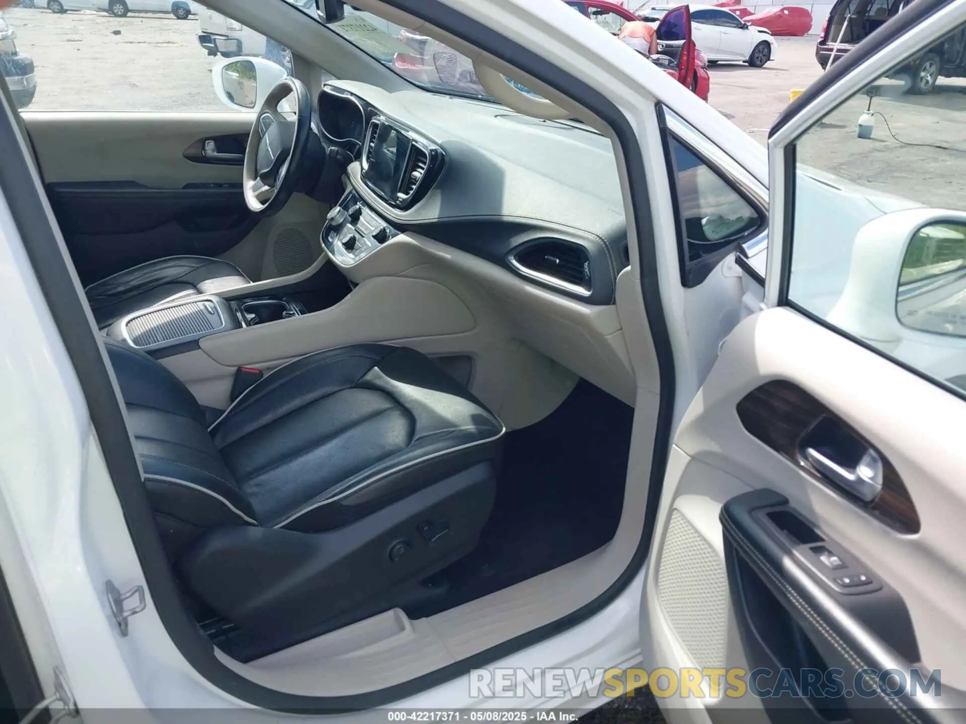 5 fotografías del automóvil dañado 2C4RC3GGXMR536808 CHRYSLER PACIFICA 2021