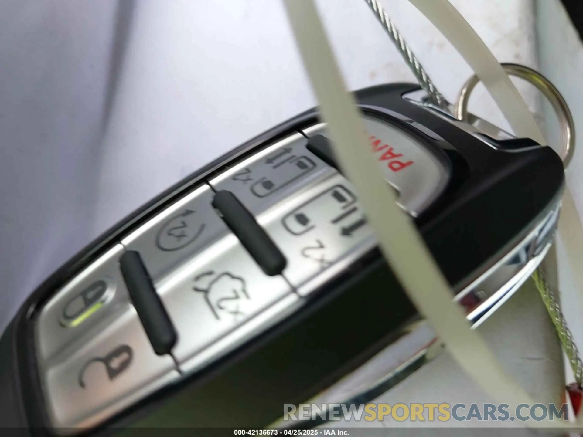 11 fotografías del automóvil dañado 2C4RC3PG5MR573202 CHRYSLER PACIFICA 2021
