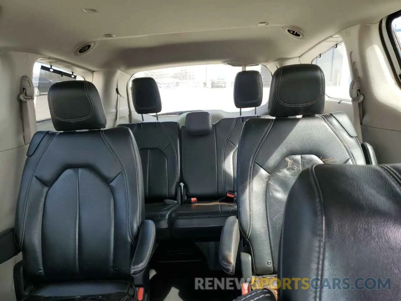 10 fotografías del automóvil dañado 2C4RC1BG0NR117816 CHRYSLER PACIFICA 2022
