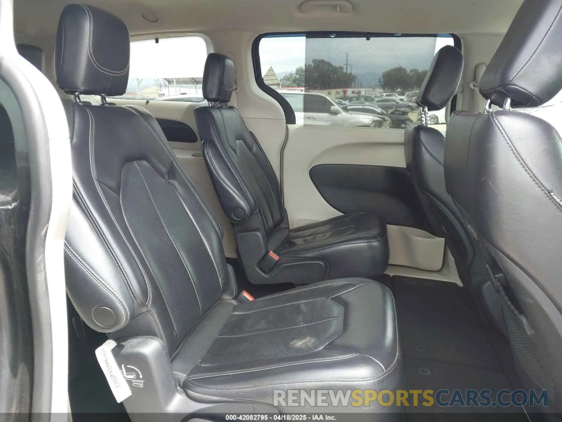 8 fotografías del automóvil dañado 2C4RC1BG0NR134194 CHRYSLER PACIFICA 2022