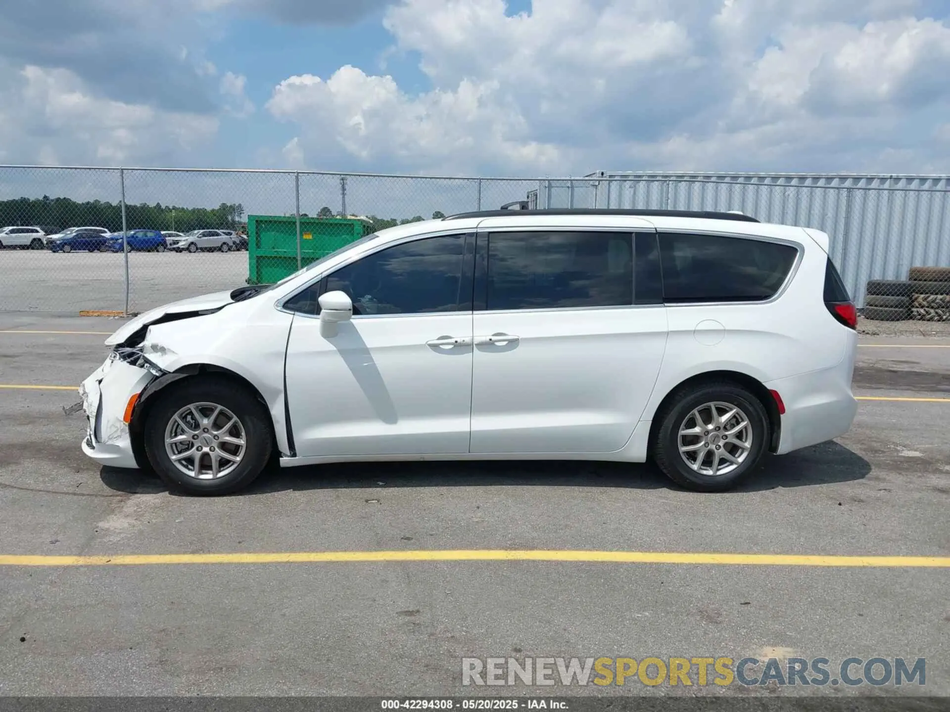 14 fotografías del automóvil dañado 2C4RC1BG2NR169772 CHRYSLER PACIFICA 2022
