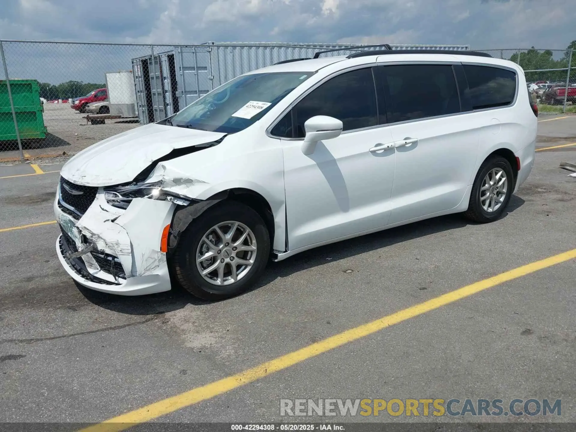 2 fotografías del automóvil dañado 2C4RC1BG2NR169772 CHRYSLER PACIFICA 2022