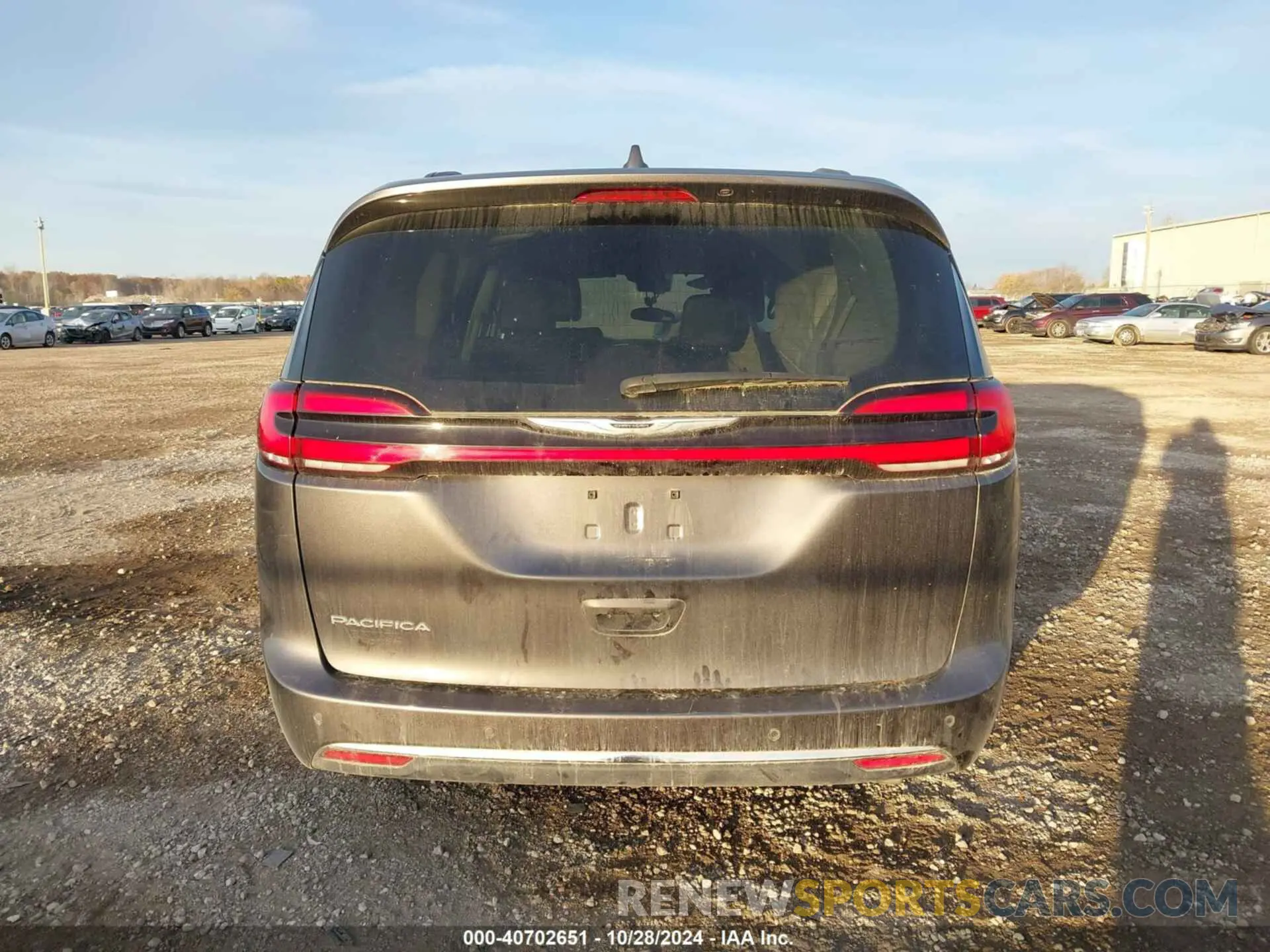 15 fotografías del automóvil dañado 2C4RC1BG3NR106566 CHRYSLER PACIFICA 2022