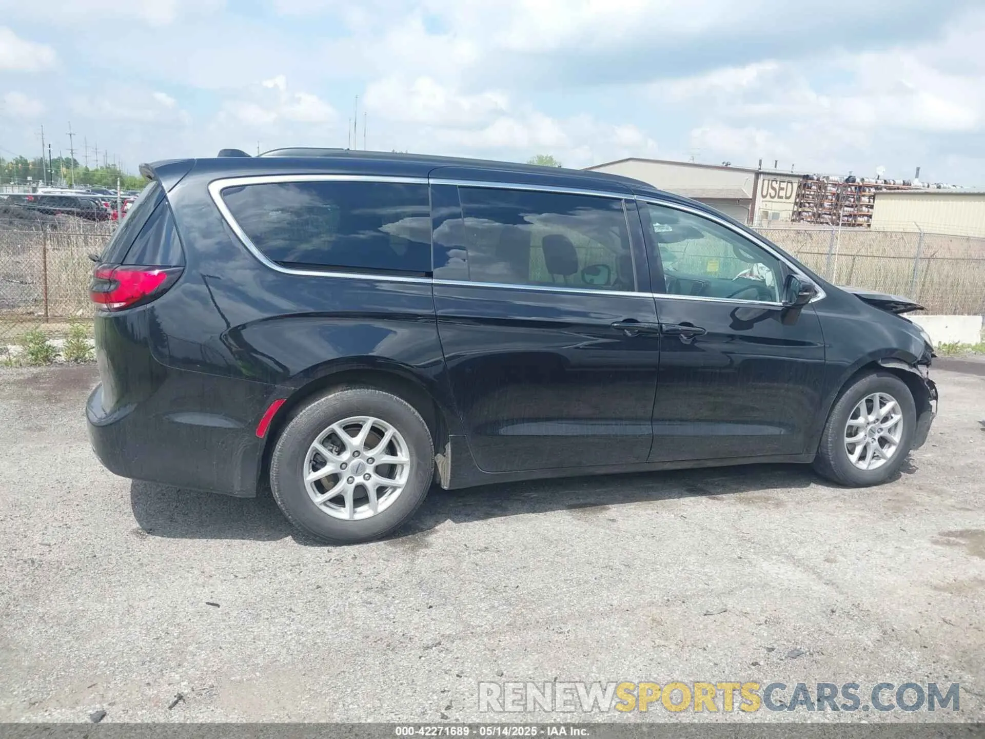 13 fotografías del automóvil dañado 2C4RC1BG3NR146081 CHRYSLER PACIFICA 2022