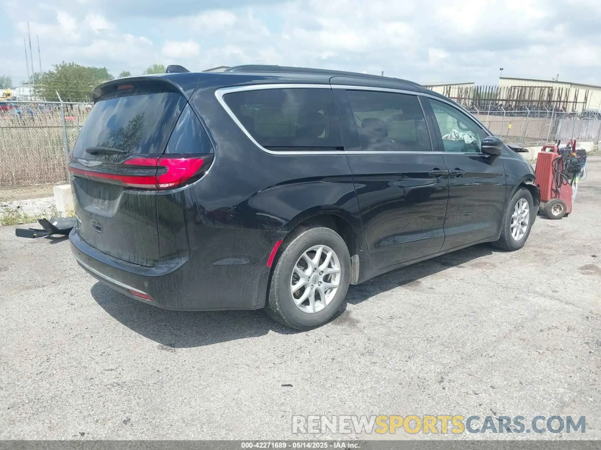 4 fotografías del automóvil dañado 2C4RC1BG3NR146081 CHRYSLER PACIFICA 2022