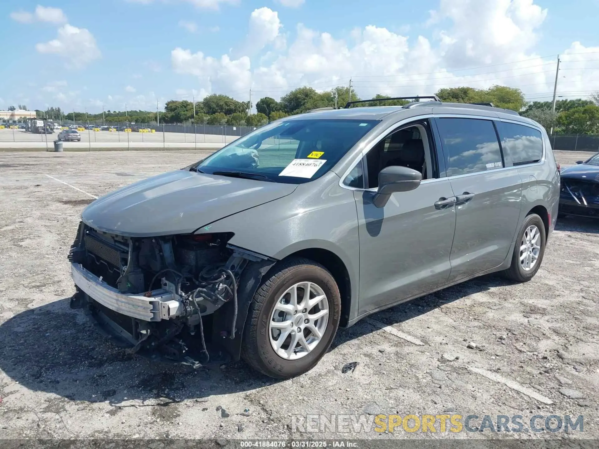 2 fotografías del automóvil dañado 2C4RC1BG4NR113946 CHRYSLER PACIFICA 2022