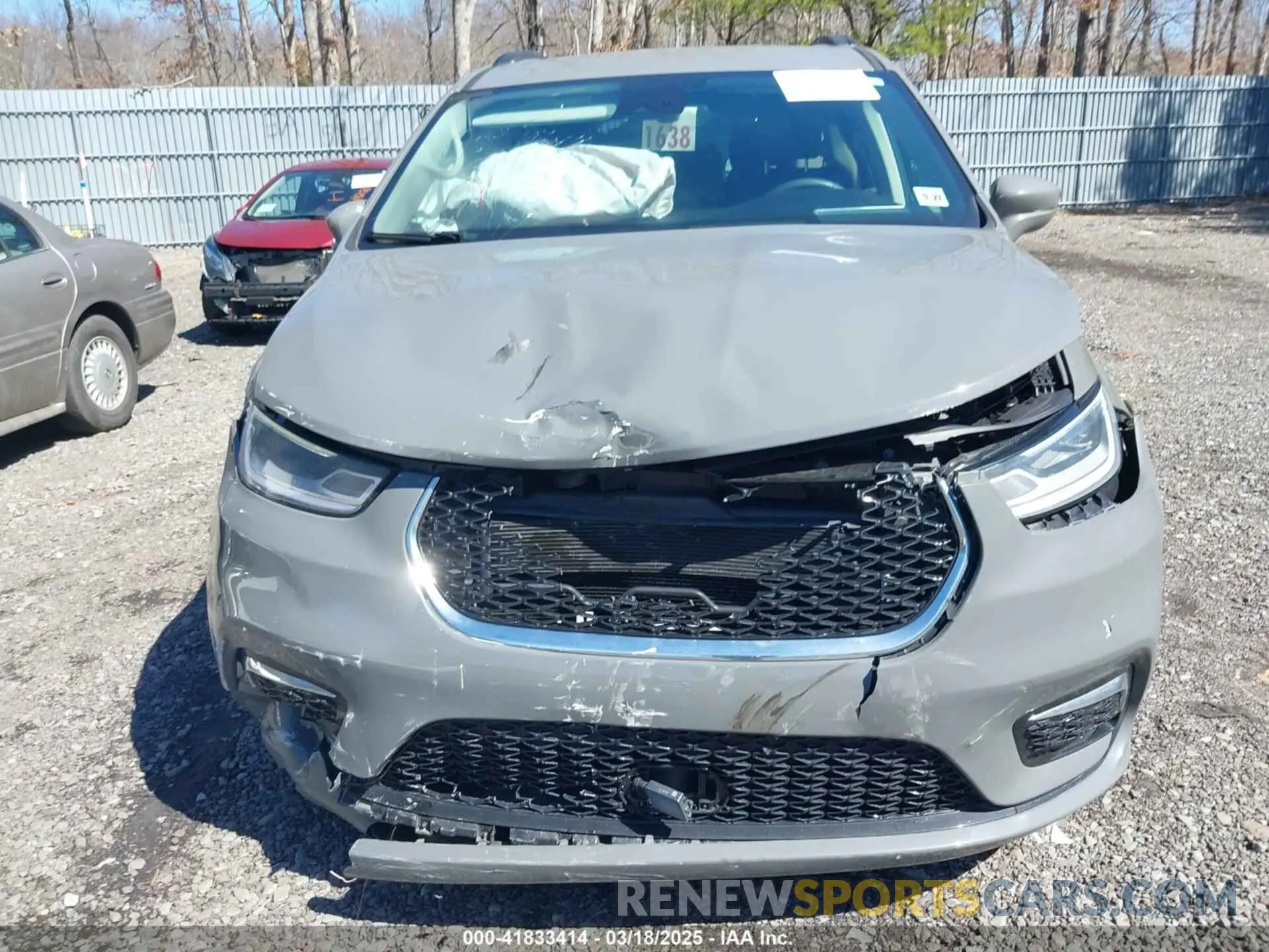 12 fotografías del automóvil dañado 2C4RC1BG4NR169501 CHRYSLER PACIFICA 2022