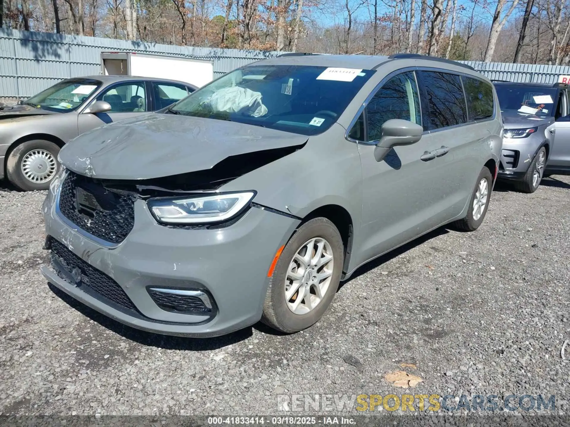 2 fotografías del automóvil dañado 2C4RC1BG4NR169501 CHRYSLER PACIFICA 2022