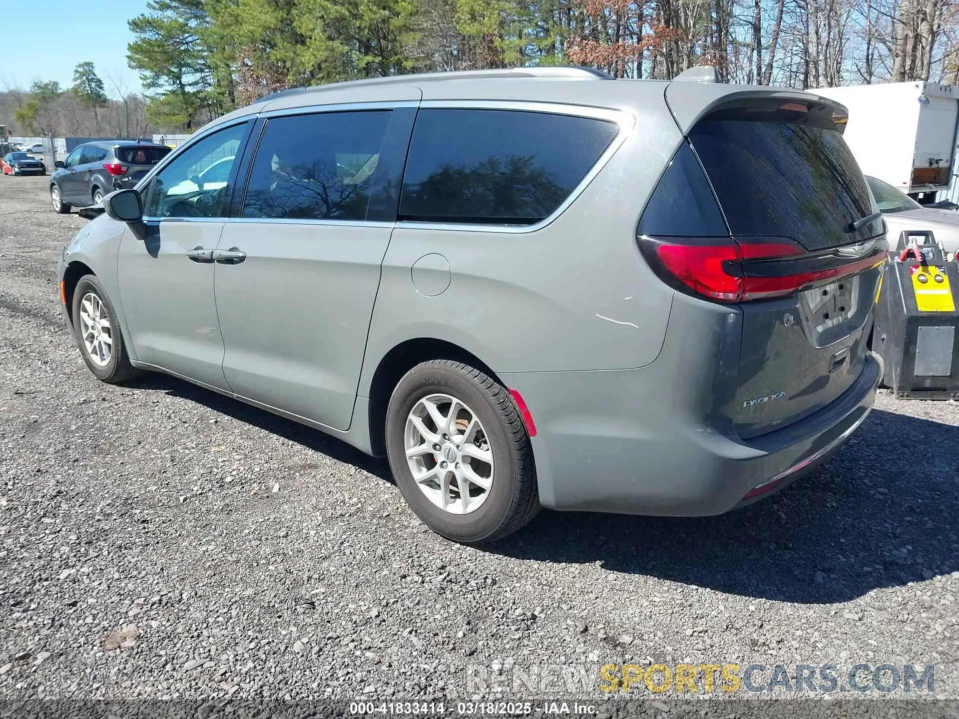 3 fotografías del automóvil dañado 2C4RC1BG4NR169501 CHRYSLER PACIFICA 2022