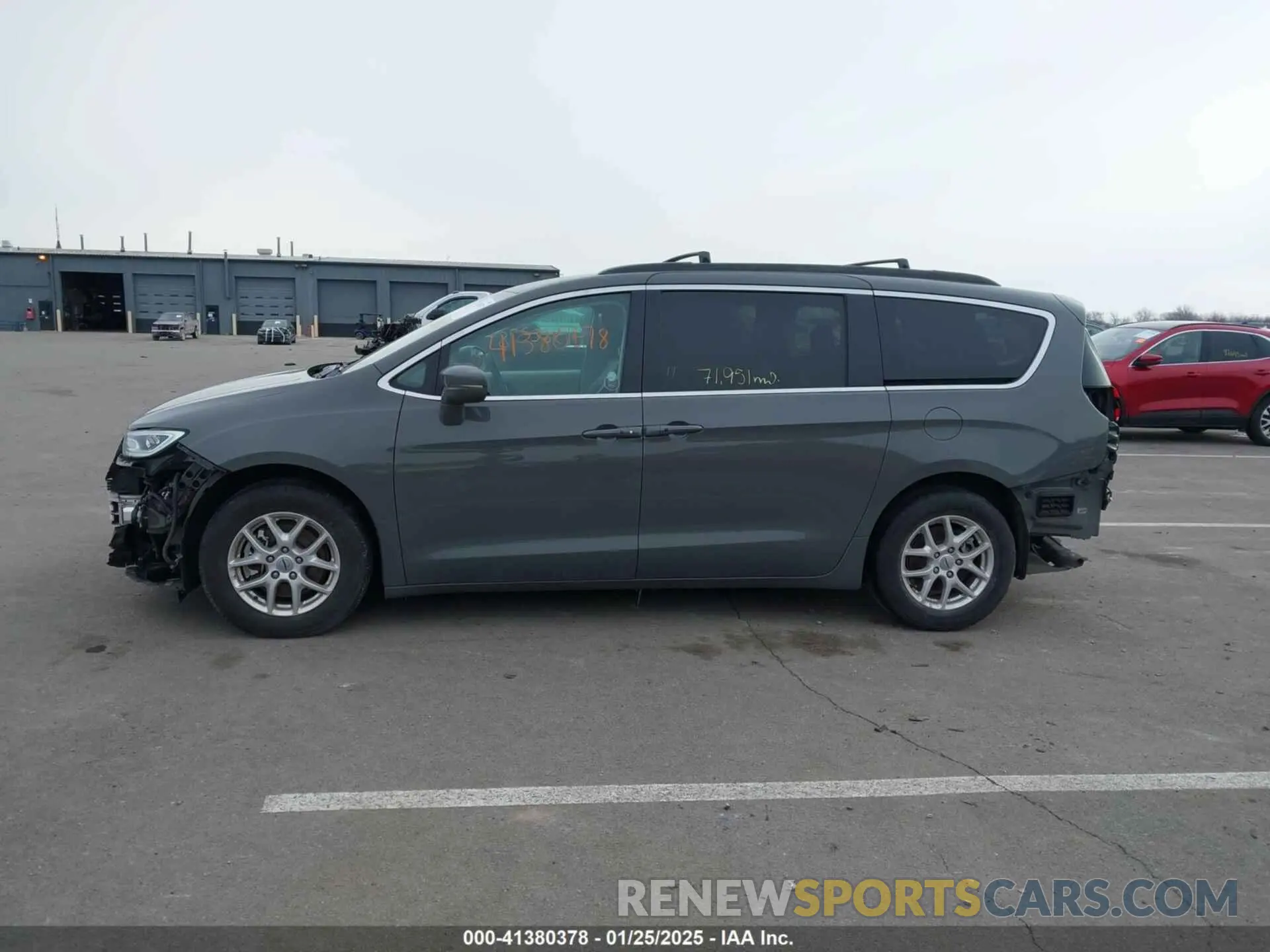 15 fotografías del automóvil dañado 2C4RC1BG5NR111378 CHRYSLER PACIFICA 2022