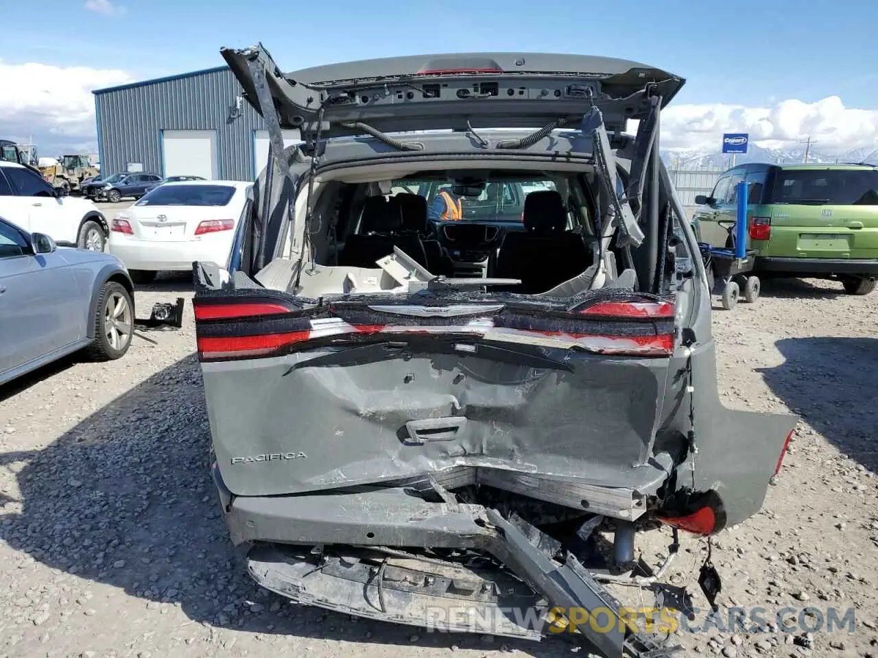 6 fotografías del automóvil dañado 2C4RC1BG5NR154120 CHRYSLER PACIFICA 2022