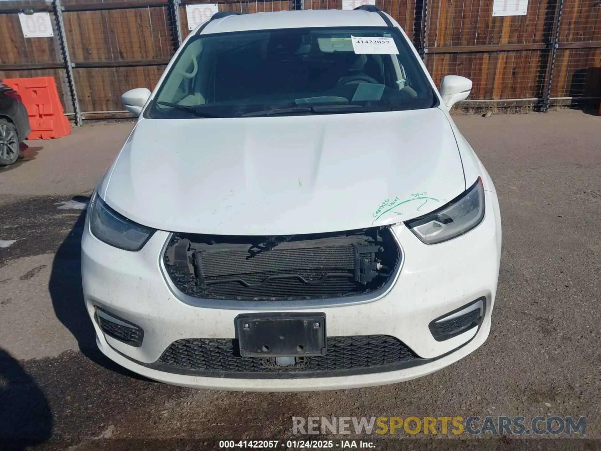 12 fotografías del automóvil dañado 2C4RC1BG5NR170186 CHRYSLER PACIFICA 2022