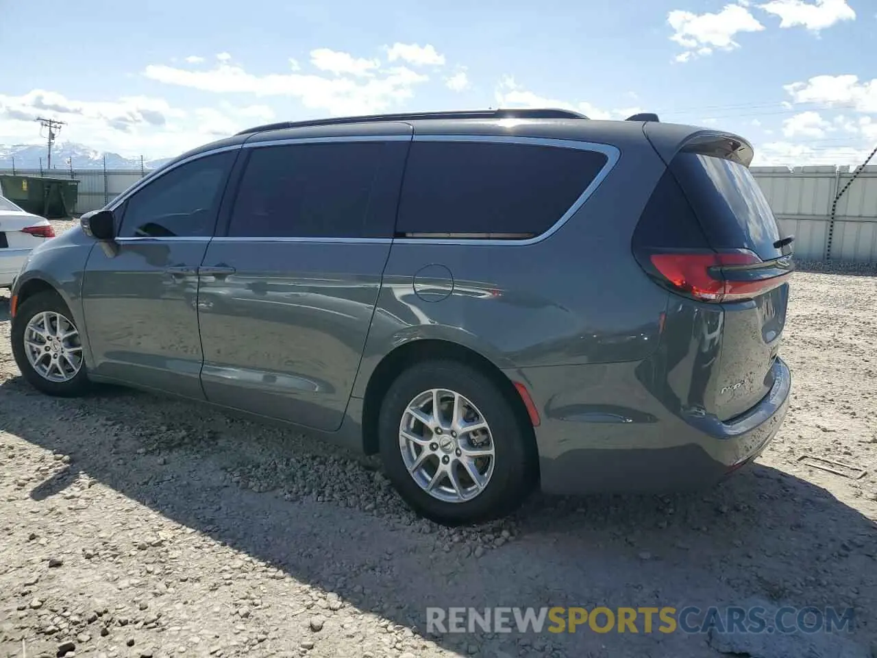 2 fotografías del automóvil dañado 2C4RC1BG5NR177204 CHRYSLER PACIFICA 2022