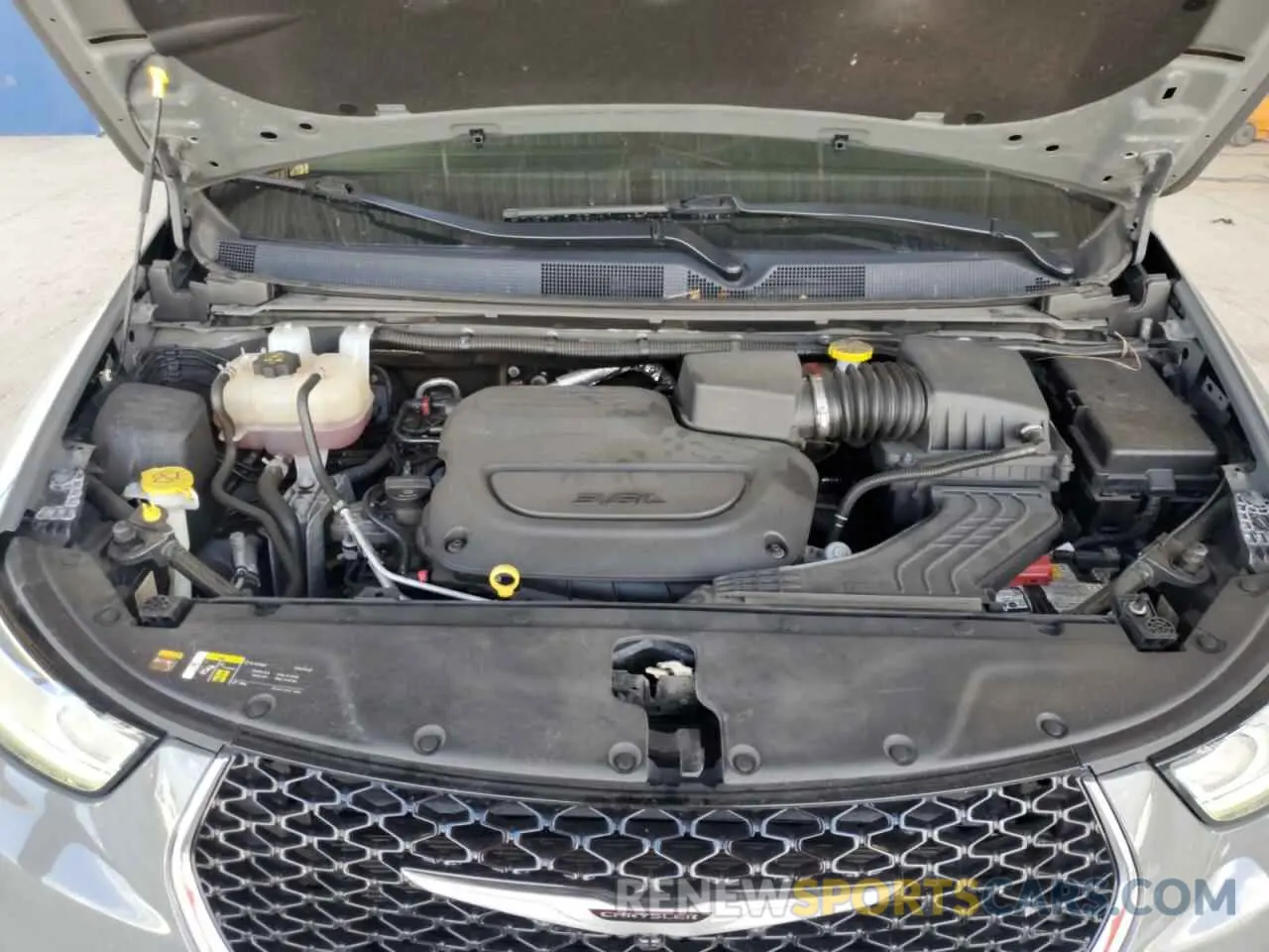 12 fotografías del automóvil dañado 2C4RC1BG6NR116038 CHRYSLER PACIFICA 2022