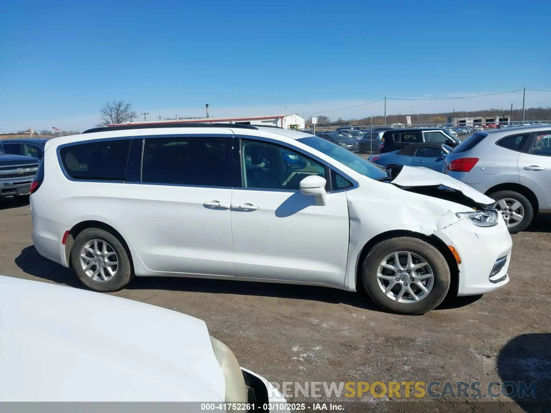 13 fotografías del automóvil dañado 2C4RC1BG7NR178063 CHRYSLER PACIFICA 2022