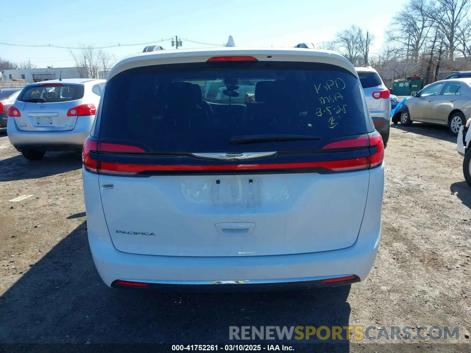 16 fotografías del automóvil dañado 2C4RC1BG7NR178063 CHRYSLER PACIFICA 2022