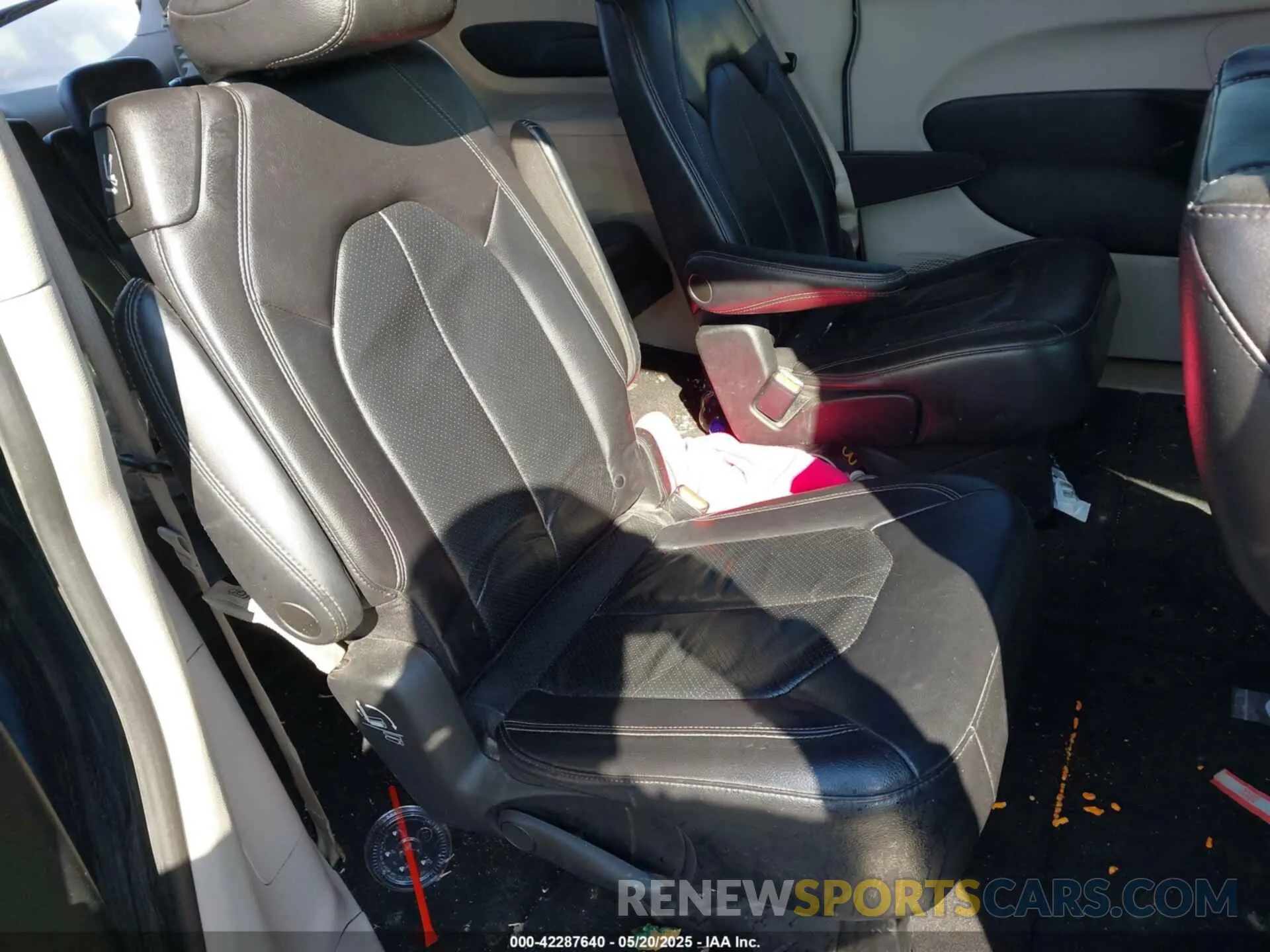8 fotografías del automóvil dañado 2C4RC1BG8NR186558 CHRYSLER PACIFICA 2022