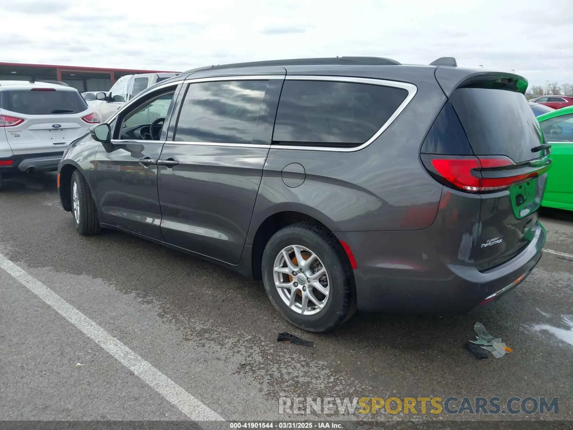 3 fotografías del automóvil dañado 2C4RC1BG9NR118107 CHRYSLER PACIFICA 2022