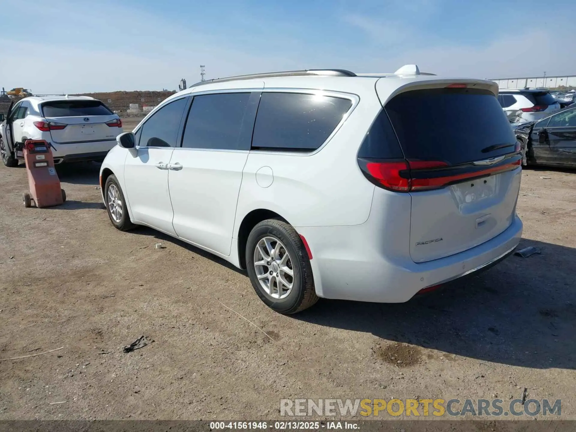 3 fotografías del automóvil dañado 2C4RC1BG9NR140561 CHRYSLER PACIFICA 2022