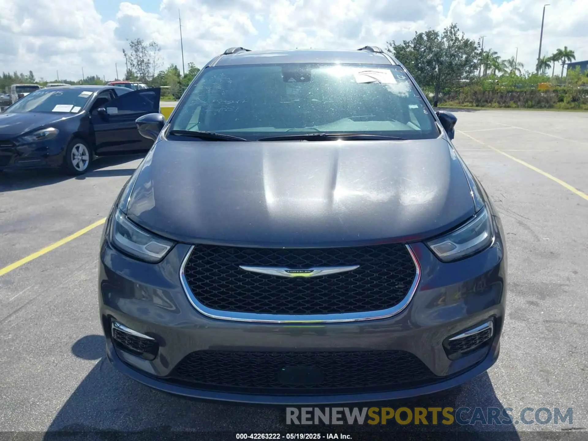 12 fotografías del automóvil dañado 2C4RC1BG9NR214688 CHRYSLER PACIFICA 2022